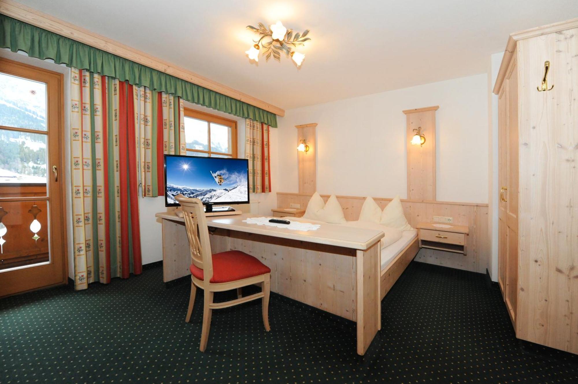 Riederhof Hotel Leogang Ngoại thất bức ảnh